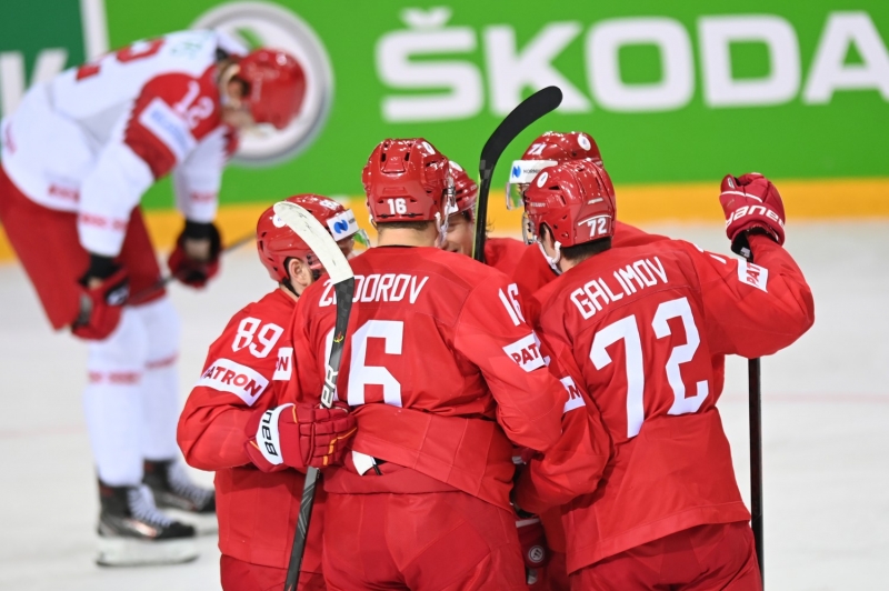 «Настраиваемся на хоккейную войну»: чего ждут от четвертьфинала ЧМ Россия - Канада