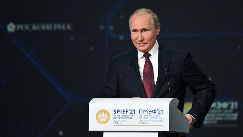 Путин на ПМЭФ-21: завершение «Северного потока» и продление льготной ипотеки
